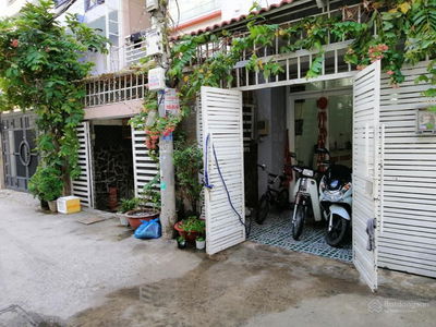 Huynh Tan Phat Street, Vietnam  Huynh Tan Phat Street, Vietnam