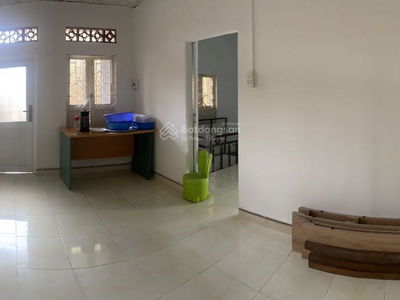 Hoang Van Thu Street, Vietnam  Hoang Van Thu Street, Vietnam