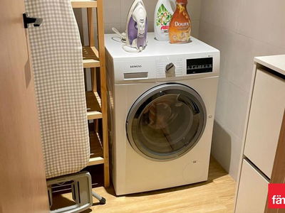 Marquise Square Tower, United Arab Emirates  Marquise Square Tower, United Arab Emirates