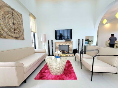 Nguyen Dinh Hoan Street, Vietnam Nguyen Dinh Hoan Street, Vietnam