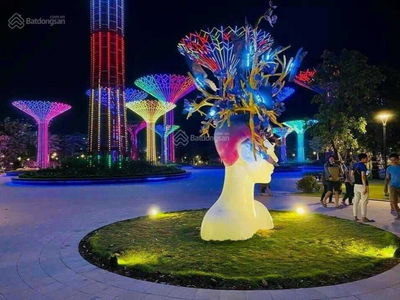 Vinhomes Grand Park, Vietnam  Vinhomes Grand Park, Vietnam