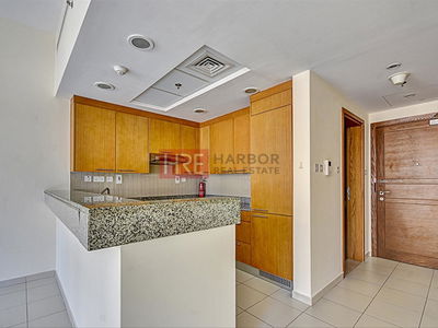 Bay Square Building 9, United Arab Emirates  Bay Square Building 9, United Arab Emirates