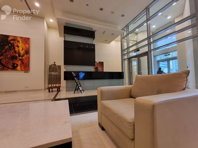 The Lofts West, United Arab Emirates  The Lofts West, United Arab Emirates