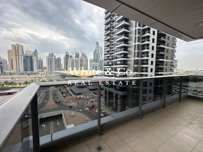 Green Lake Towers, United Arab Emirates  Green Lake Towers, United Arab Emirates