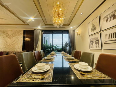 Green Diamond 93 Lang Ha, Vietnam Green Diamond 93 Lang Ha, Vietnam