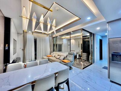 Q7 Saigon Riverside, Vietnam Q7 Saigon Riverside, Vietnam