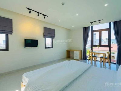 Pham Van Bach Street, Vietnam Pham Van Bach Street, Vietnam