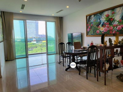 Sala Dai Quang Minh, Vietnam Sala Dai Quang Minh, Vietnam