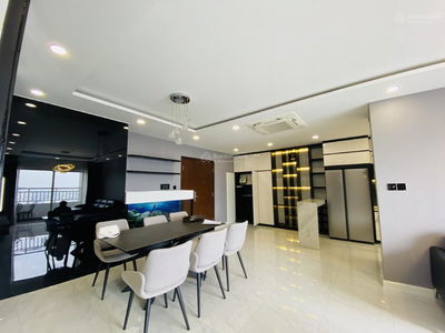 Sunrise City, Vietnam  Sunrise City, Vietnam