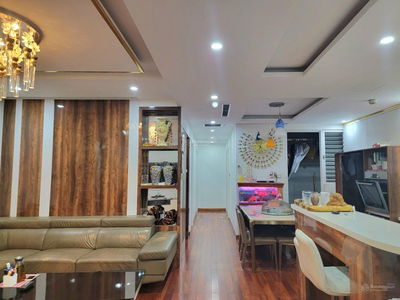 Seasons Avenue, Vietnam Seasons Avenue, Vietnam