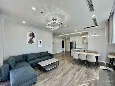 The Nine, Vietnam The Nine, Vietnam