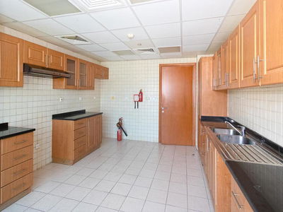 Lake Allure, United Arab Emirates  Lake Allure, United Arab Emirates