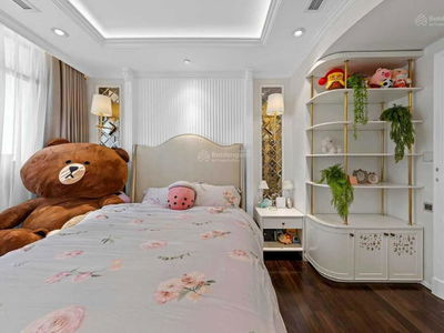 The Pride, Vietnam The Pride, Vietnam