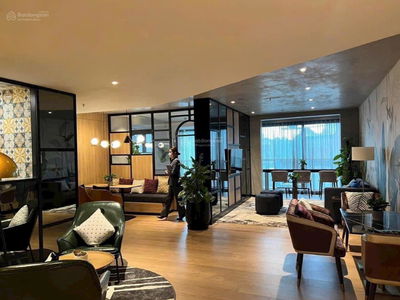 Zenith, Vietnam Zenith, Vietnam