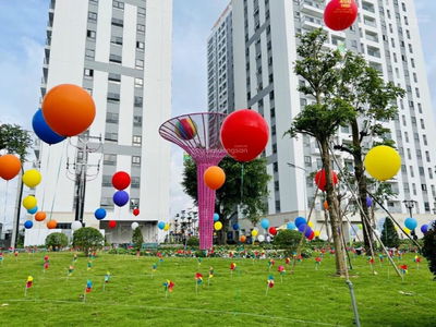 Iris Tower, Vietnam Iris Tower, Vietnam