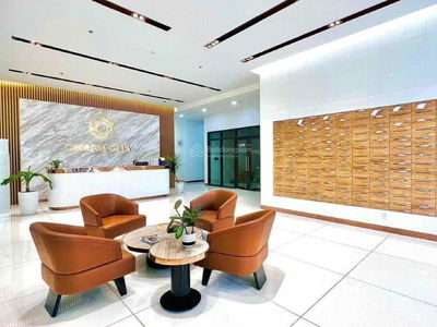 Charm City, Vietnam Charm City, Vietnam