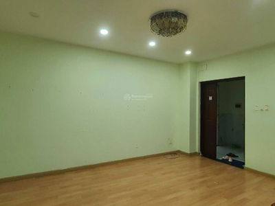 Him Lam Nam Khanh, Vietnam Him Lam Nam Khanh, Vietnam