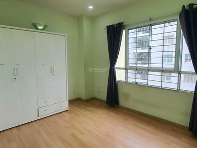 Him Lam Nam Khanh, Vietnam Him Lam Nam Khanh, Vietnam