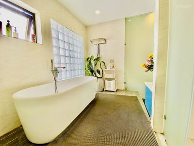 Viva Riverside, Vietnam  Viva Riverside, Vietnam