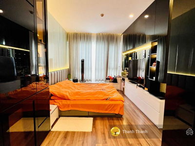 Diamond Island, Vietnam Diamond Island, Vietnam