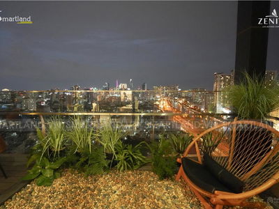 Zenith, Vietnam Zenith, Vietnam