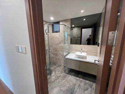 The Matrix One, Vietnam The Matrix One, Vietnam