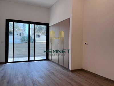 Oakley Square Residences, United Arab Emirates  Oakley Square Residences, United Arab Emirates