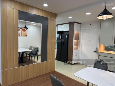 Pham Van Dong Street, Vietnam Pham Van Dong Street, Vietnam