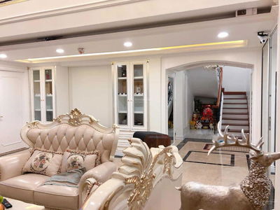 Hei Tower Dien Luc, Vietnam Hei Tower Dien Luc, Vietnam