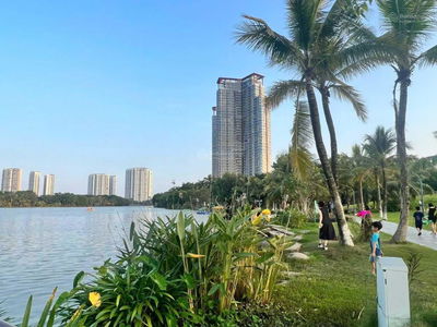 Swan Lake Onsen, Vietnam Swan Lake Onsen, Vietnam