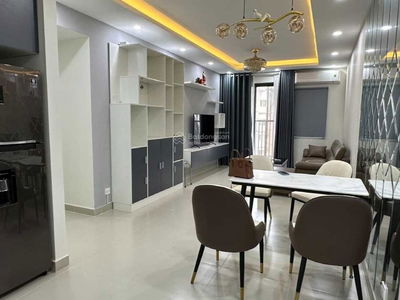 Topaz Twins, Vietnam Topaz Twins, Vietnam