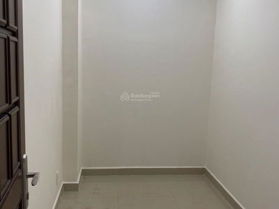 Him Lam Riverside, Vietnam  Him Lam Riverside, Vietnam