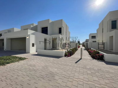 Reem Townhouses, United Arab Emirates  Reem Townhouses, United Arab Emirates