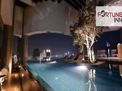 Paramount Tower Hotel & Residences, United Arab Emirates  Paramount Tower Hotel & Residences, United Arab Emirates