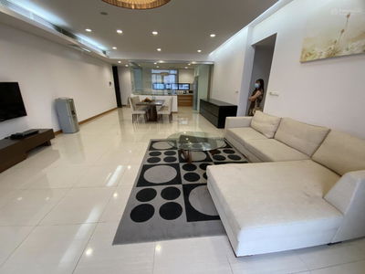 Dolphin Plaza, Vietnam Dolphin Plaza, Vietnam