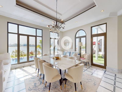 Signature Villas Frond E