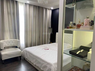 Hoang Anh Thanh Binh, Vietnam Hoang Anh Thanh Binh, Vietnam