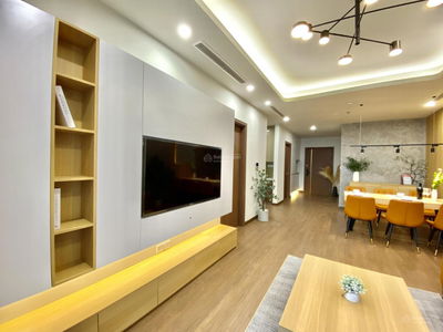 Dreamland Bonanza, Vietnam Dreamland Bonanza, Vietnam