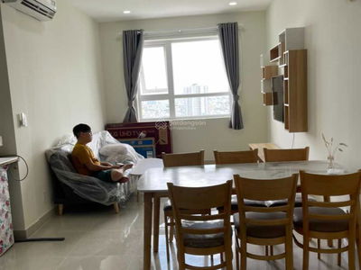 Topaz Elite, Vietnam Topaz Elite, Vietnam