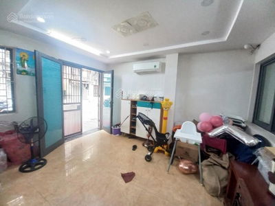 Nguyen Khoai Street, Vietnam Nguyen Khoai Street, Vietnam