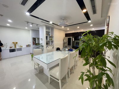 Mandarin Garden, Vietnam Mandarin Garden, Vietnam