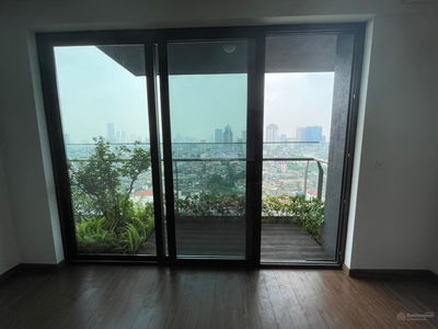 Green Diamond, Vietnam Green Diamond, Vietnam