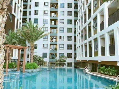 The East Gate, Vietnam The East Gate, Vietnam