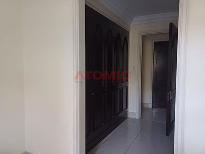 Souk Al Bahar, United Arab Emirates  Souk Al Bahar, United Arab Emirates