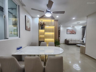 Him Lam Cho Lon, Vietnam Him Lam Cho Lon, Vietnam