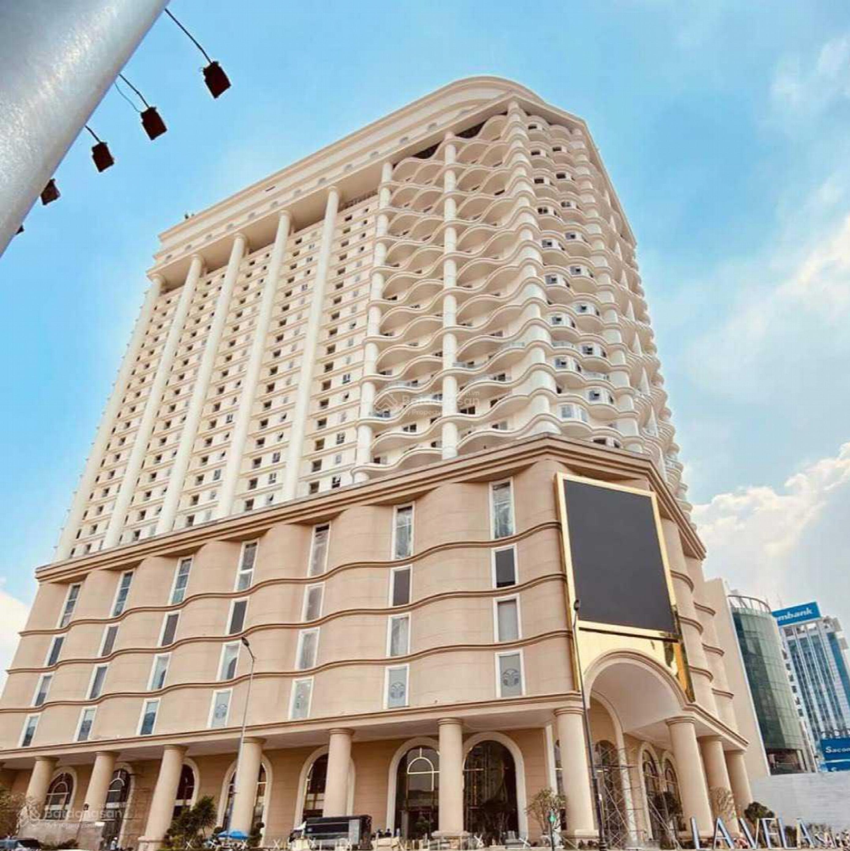 Terra Royal, Vietnam Terra Royal, Vietnam