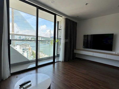 Green Diamond, Vietnam  Green Diamond, Vietnam