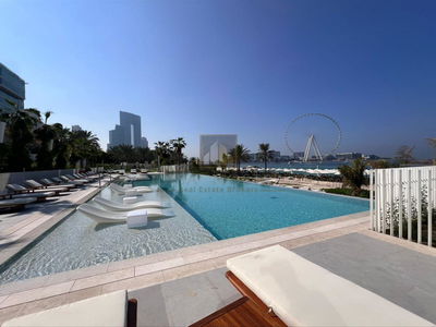 La Vie, United Arab Emirates  La Vie, United Arab Emirates