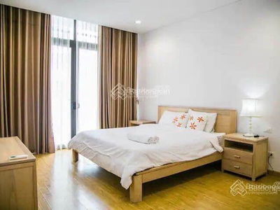 Dolphin Plaza, Vietnam Dolphin Plaza, Vietnam