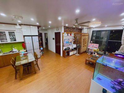 Green Stars, Vietnam Green Stars, Vietnam